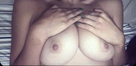Photo nue de fuite OnlyFans de Emilia Torres