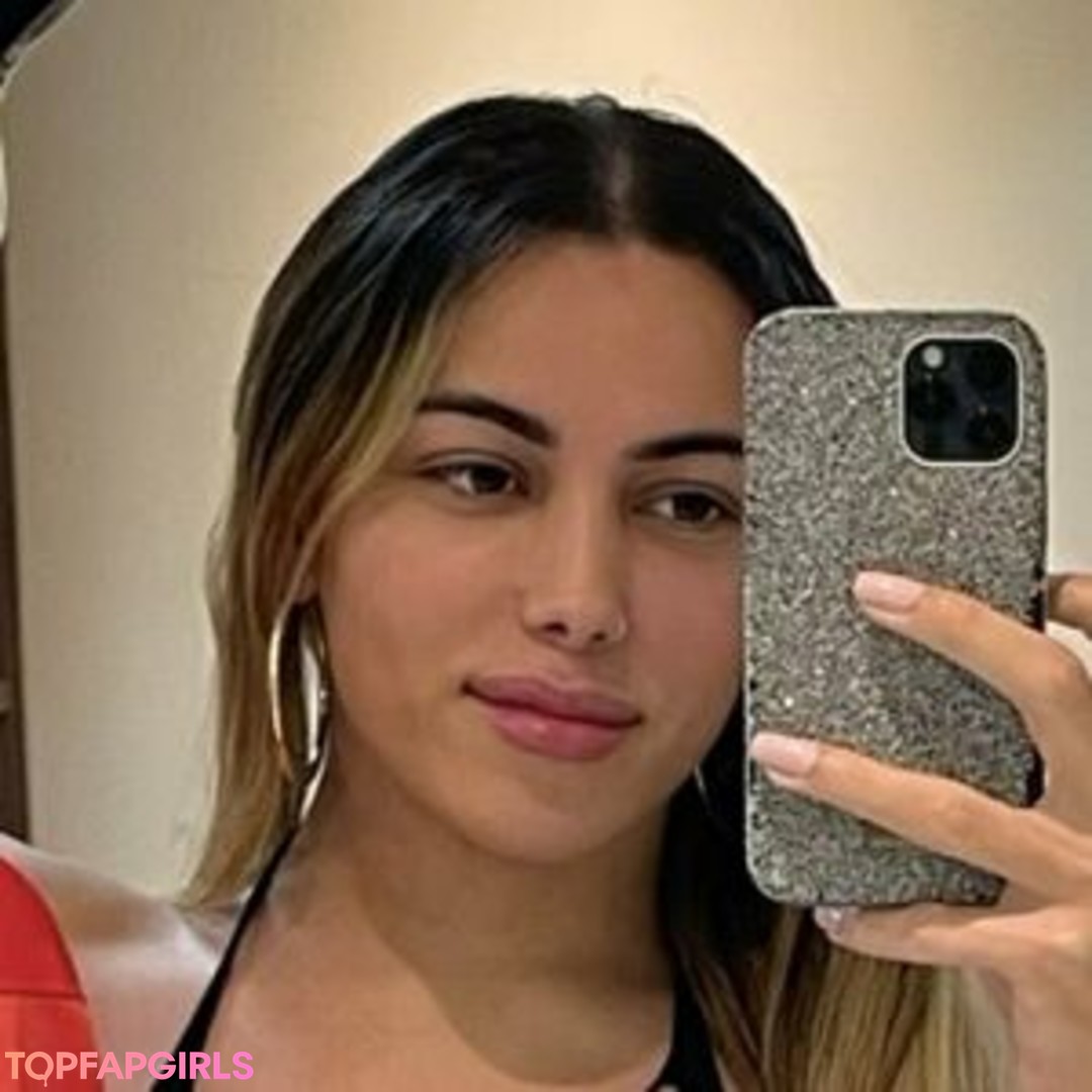 Photo nue de fuite OnlyFans de Emilynarizinho #91 Photo nue de fuite OnlyFans de Emilynarizinho #91