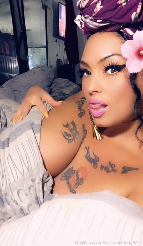 Photo nue de fuite OnlyFans de Sexistrawberry5611