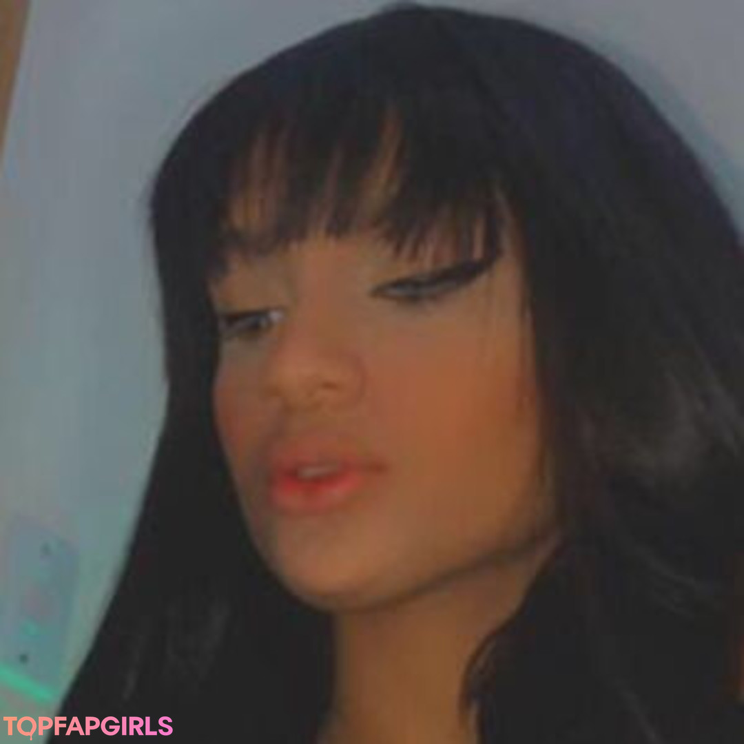 Photo nue de fuite OnlyFans de Leticia Lacerda #3 Photo nue de fuite OnlyFans de Leticia Lacerda #3