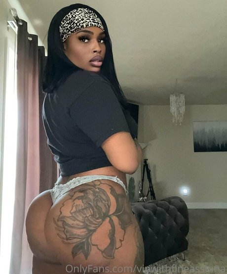 Photo nue de fuite OnlyFans de Binababyfree