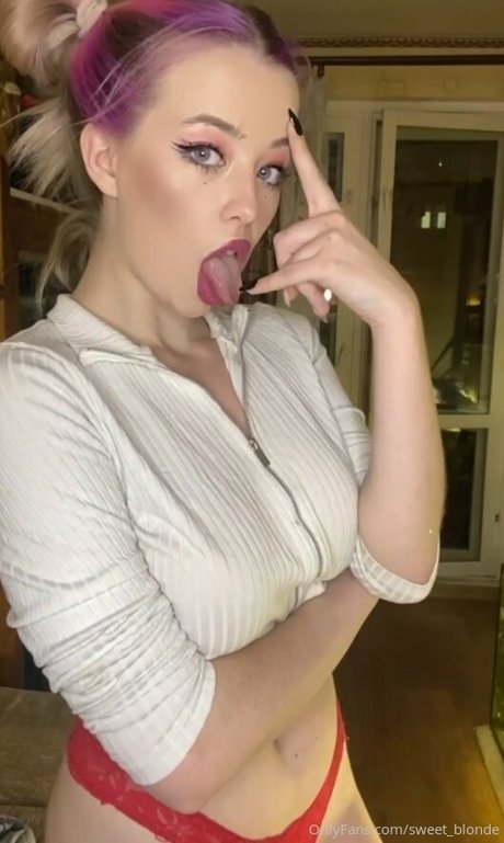 Hotblonda