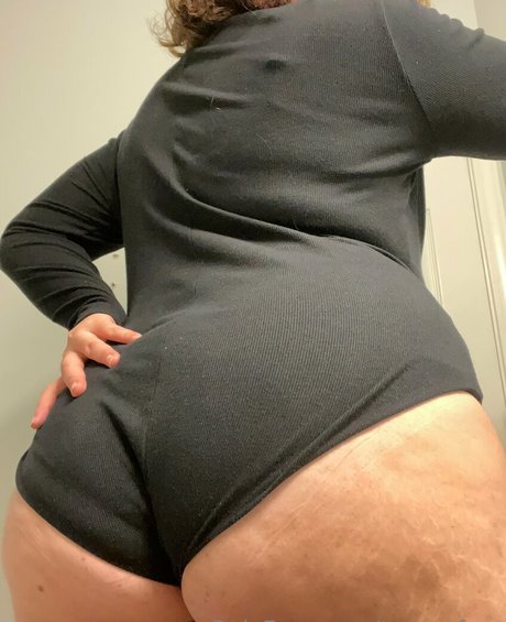 Photo nue de fuite OnlyFans de Taerapfree