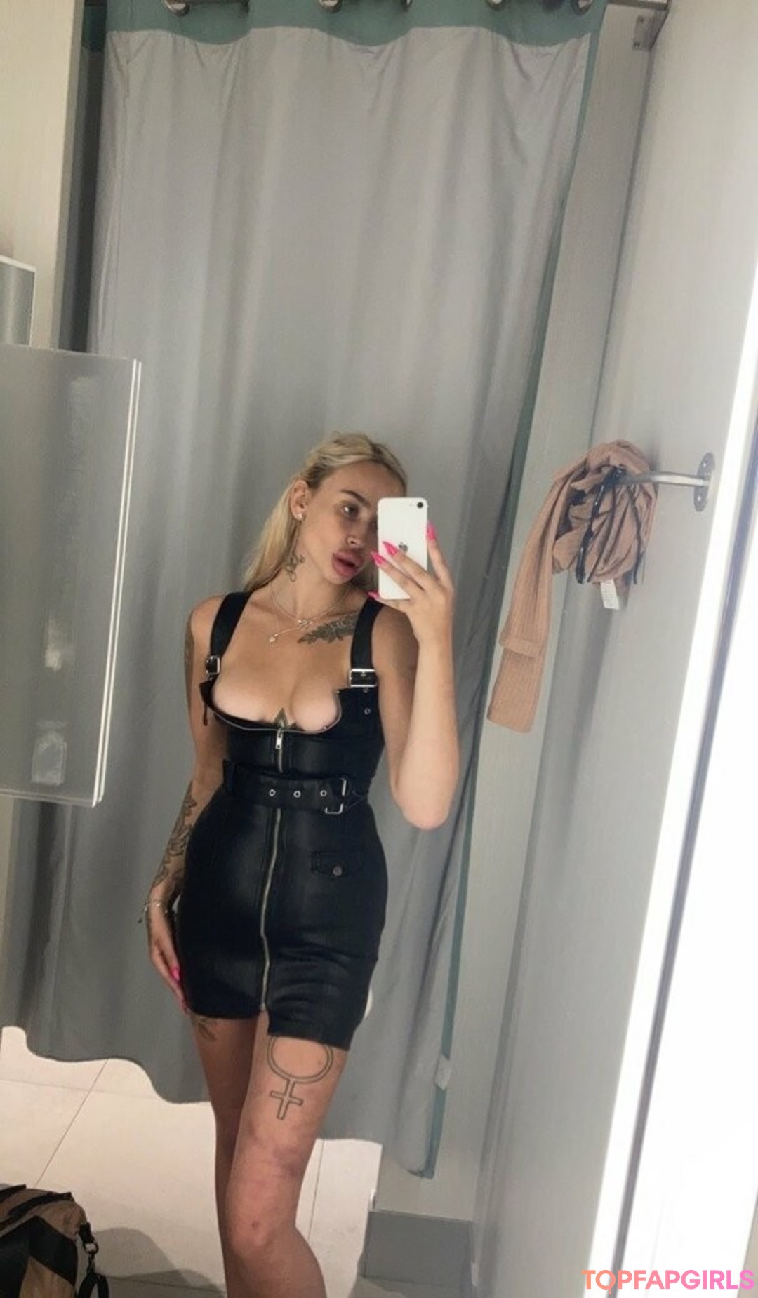 Photo nue de fuite OnlyFans de Pernillahakansson #4 Photo nue de fuite OnlyFans de Pernillahakansson #4