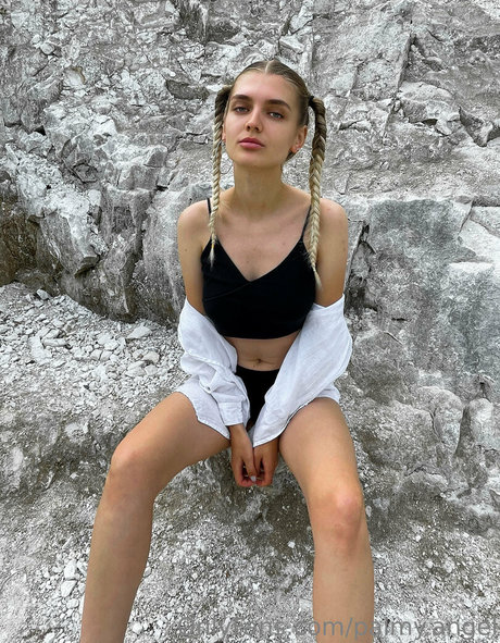 Photo nue de fuite OnlyFans de Palmyangel