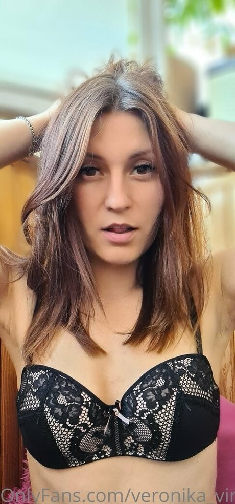 Photo nue de fuite OnlyFans de Veronikavirtfree