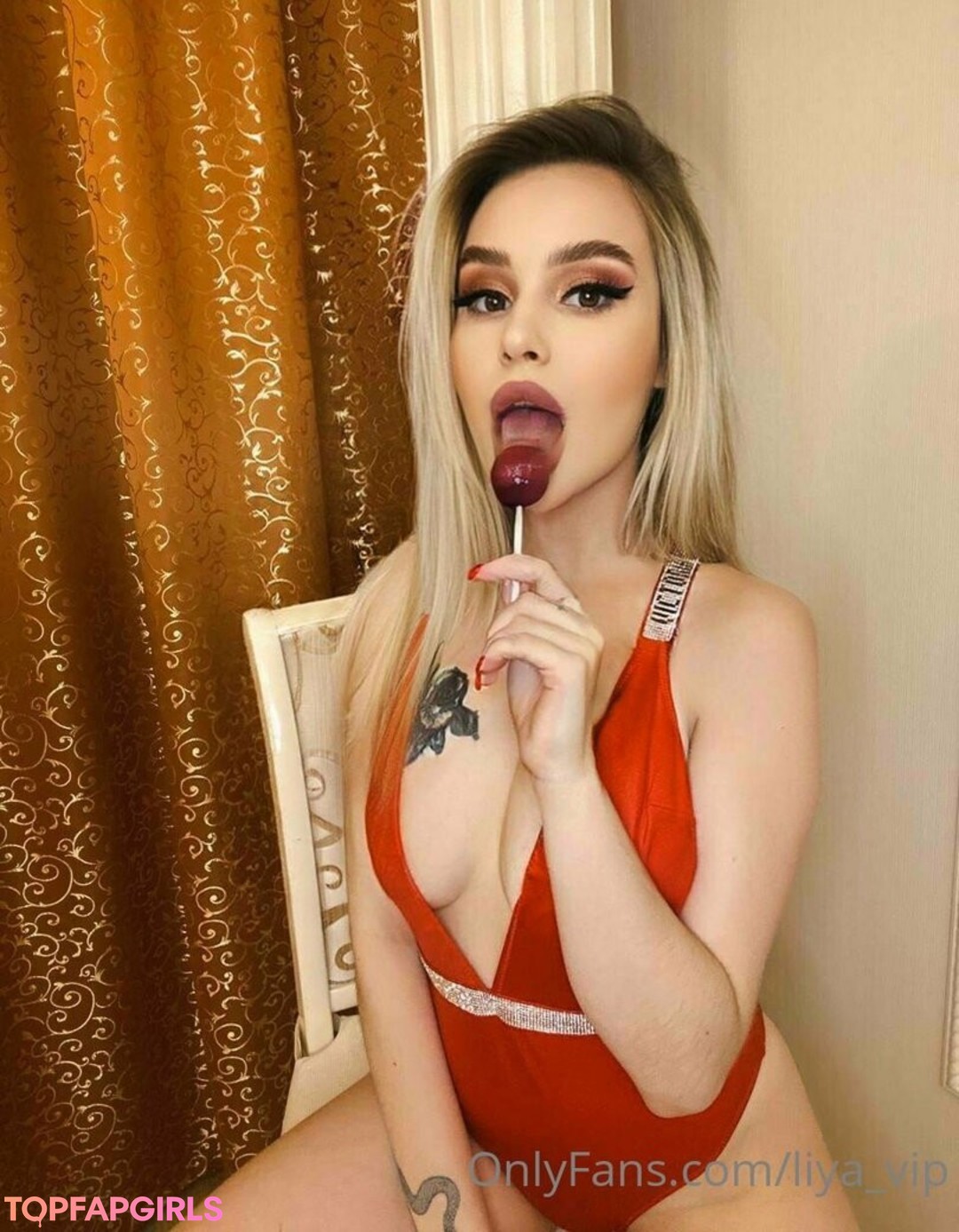 Photo nue de fuite OnlyFans de Liyabarbiyour #27 Photo nue de fuite OnlyFans de Liyabarbiyour #27