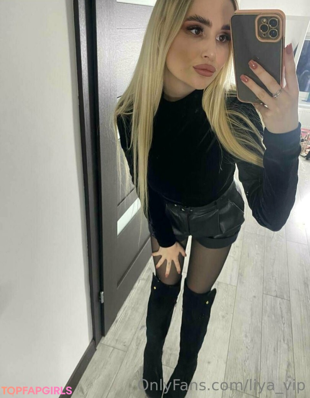 Photo nue de fuite OnlyFans de Liyabarbiyour #71 Photo nue de fuite OnlyFans de Liyabarbiyour #71