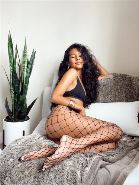 Photo nue de fuite OnlyFans de Kathiana
