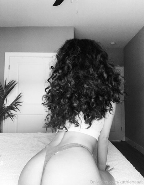 Photo nue de fuite OnlyFans de Kathiana