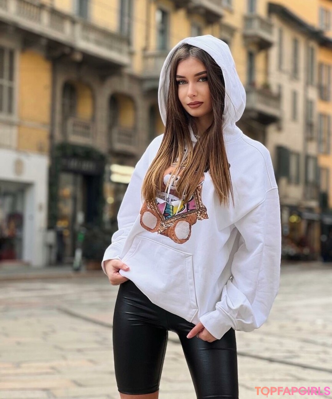 Photo nue de fuite OnlyFans de Elisa Esposito #65 Photo nue de fuite OnlyFans de Elisa Esposito #65