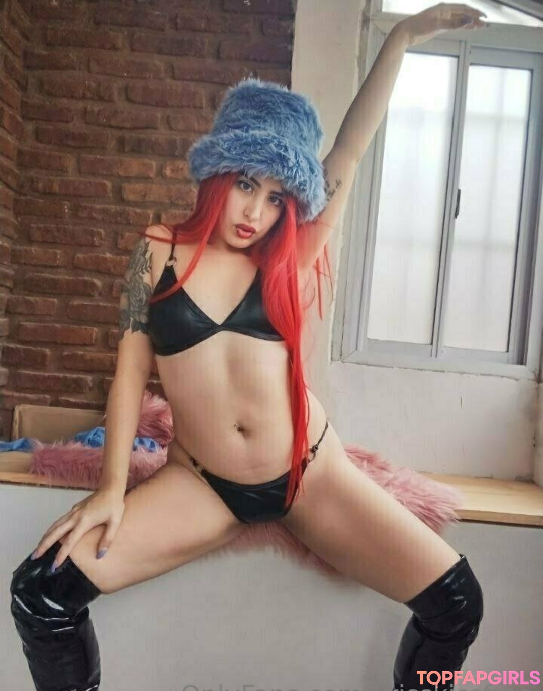 Photo nue de fuite OnlyFans de Krisskissfree #186 Photo nue de fuite OnlyFans de Krisskissfree #186