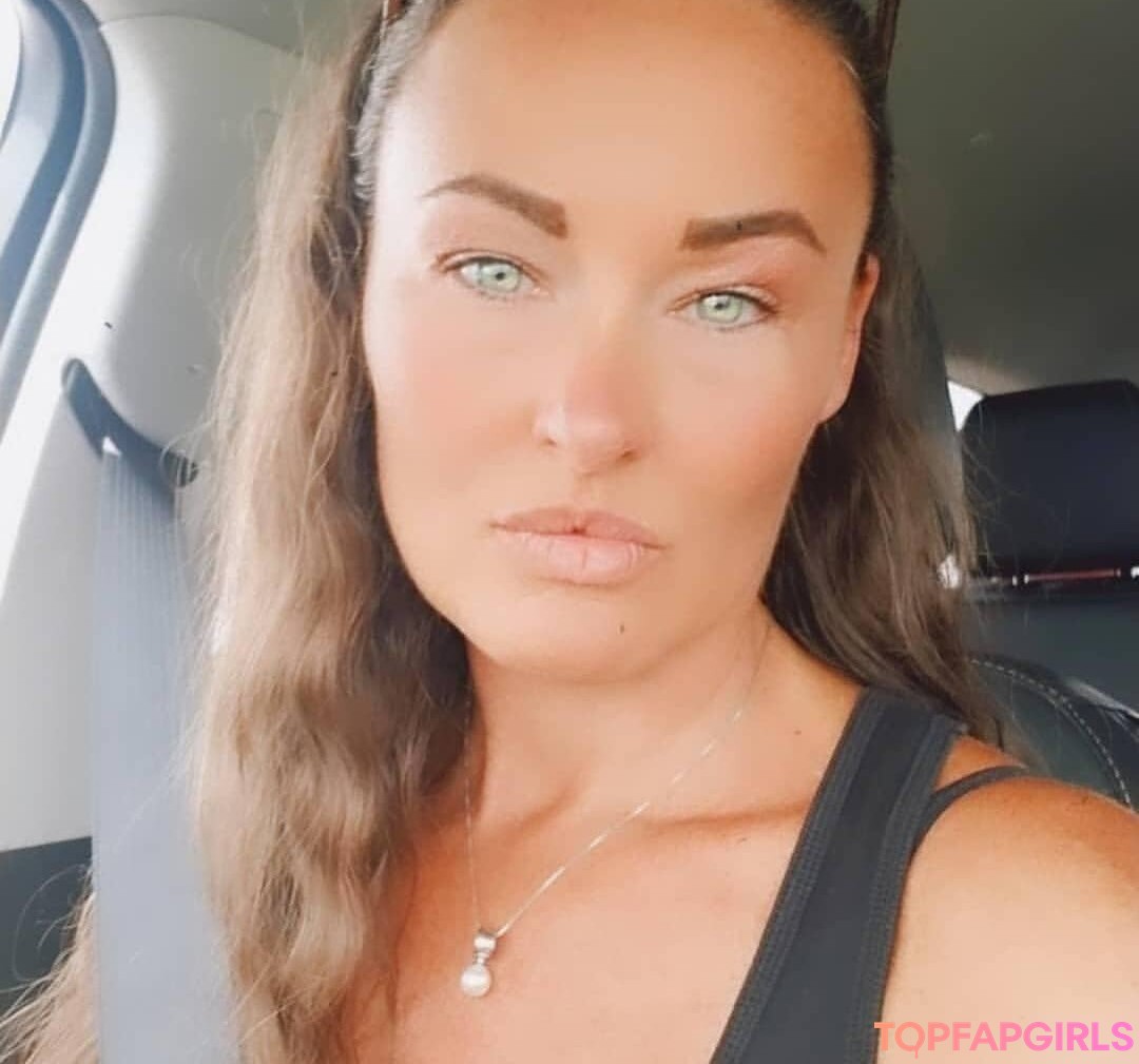 Photo nue de fuite OnlyFans de Baddie2thebone #28 Photo nue de fuite OnlyFans de Baddie2thebone #28