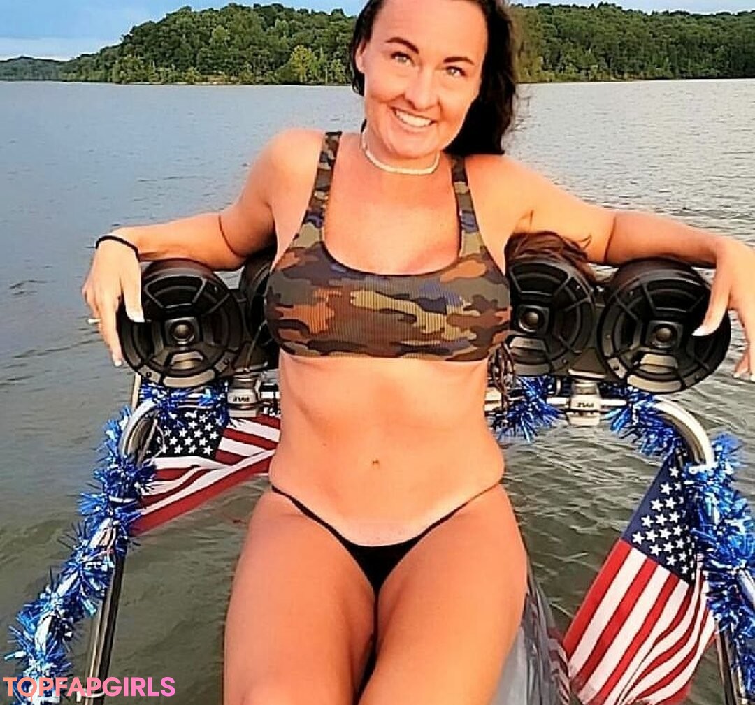 Photo nue de fuite OnlyFans de Baddie2thebone #72 Photo nue de fuite OnlyFans de Baddie2thebone #72