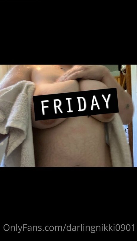 Photo nue de fuite OnlyFans de Darlingnikki0901