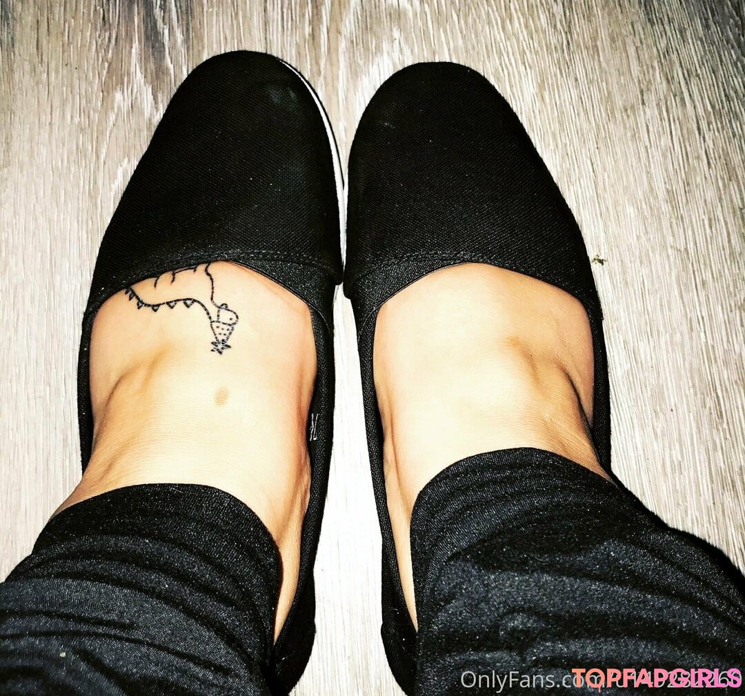 Photo nue de fuite OnlyFans de Thickmilkymommy #2 Photo nue de fuite OnlyFans de Thickmilkymommy #2