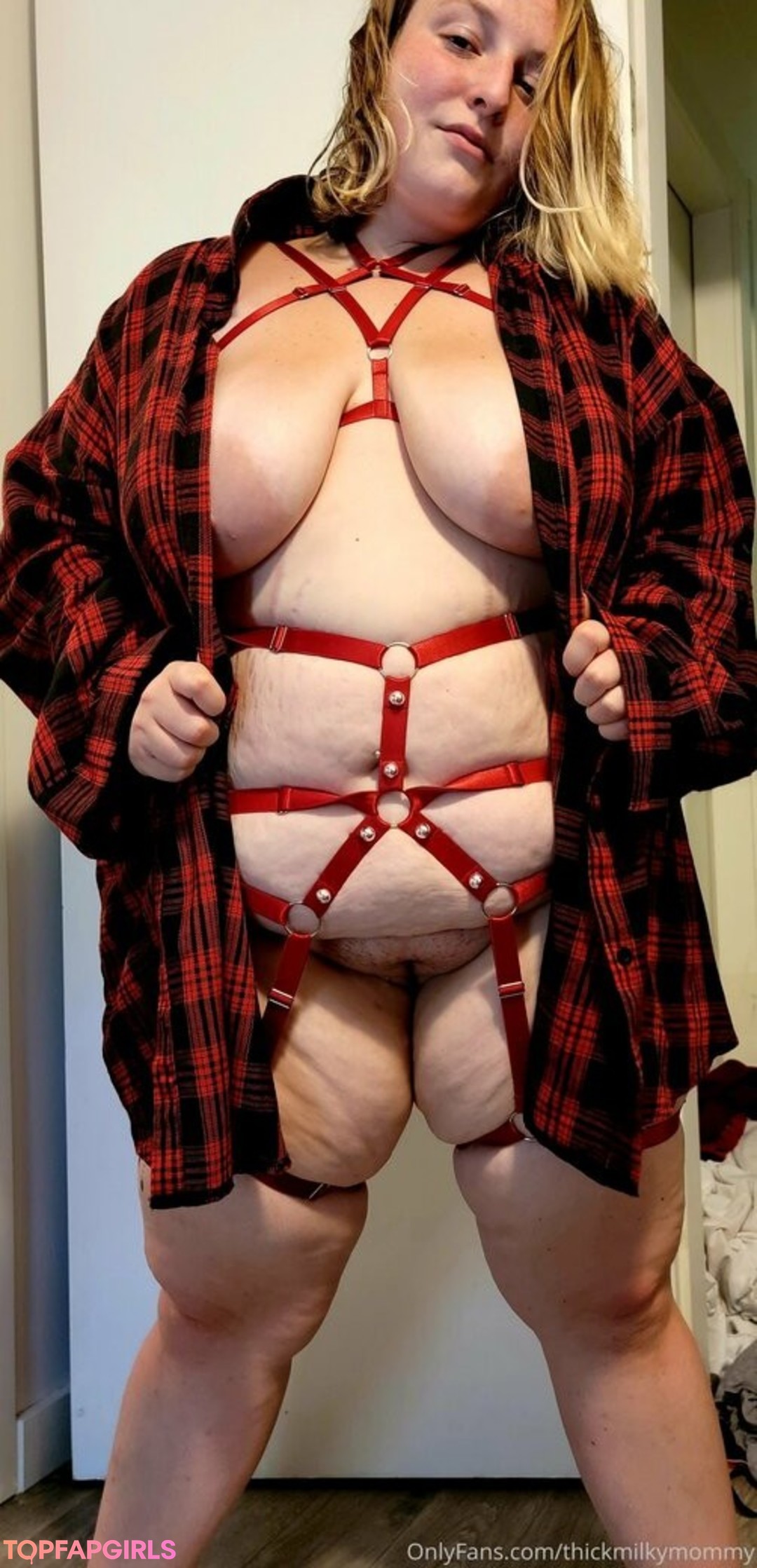 Photo nue de fuite OnlyFans de Thickmilkymommy #80 Photo nue de fuite OnlyFans de Thickmilkymommy #80