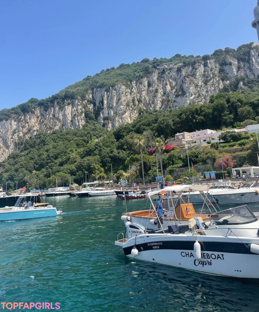 Photo nue de fuite OnlyFans de Charlotte Bregman #26 Photo nue de fuite OnlyFans de Charlotte Bregman #26