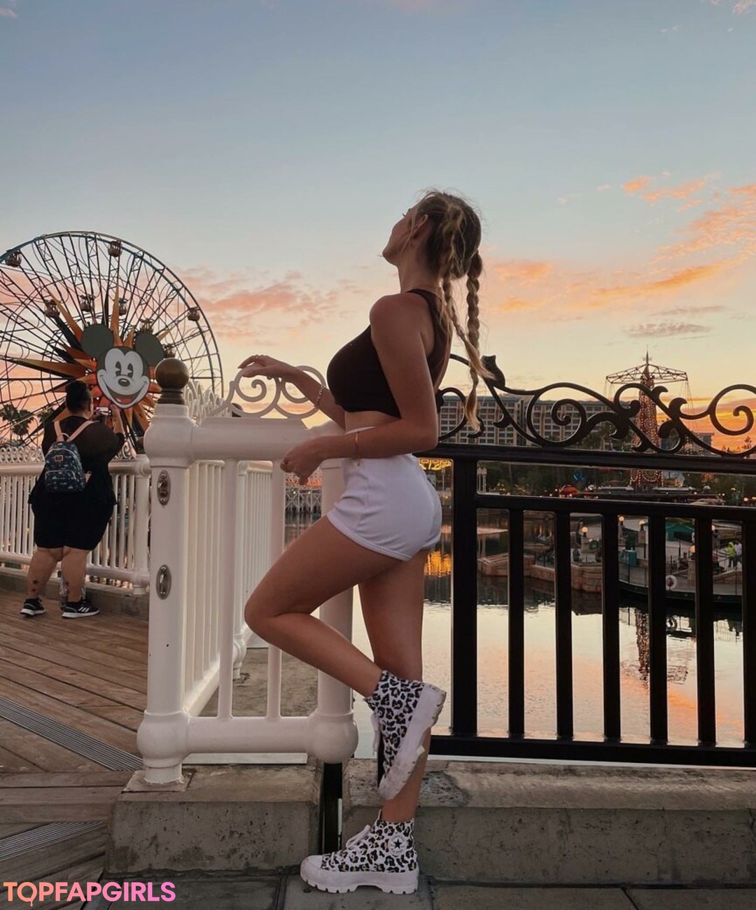 Photo nue de fuite OnlyFans de Charlotte Bregman #5 Photo nue de fuite OnlyFans de Charlotte Bregman #5