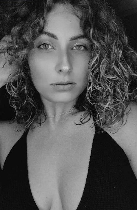Photo nue de fuite OnlyFans de Michelle Bon
