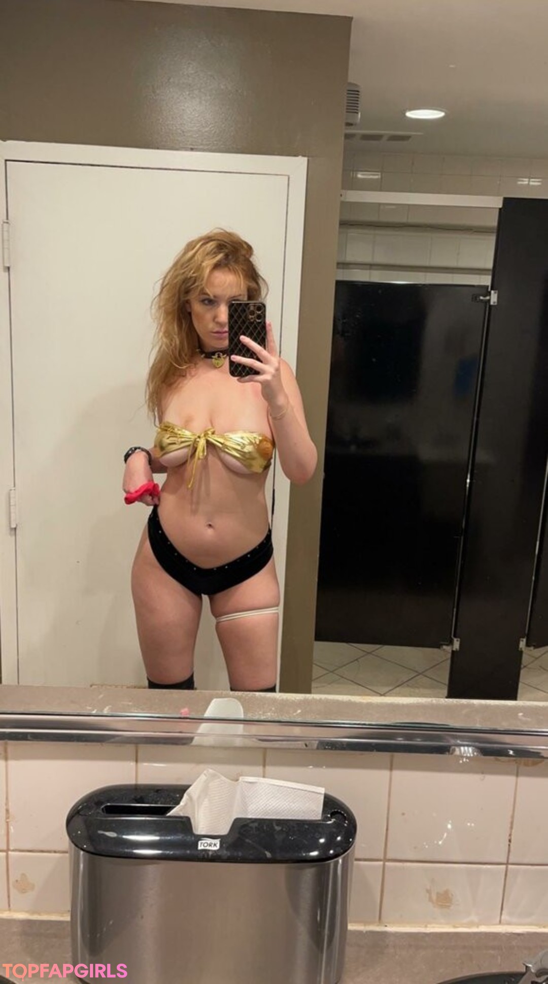 Photo nue de fuite OnlyFans de Ilovehunnybunz #11 Photo nue de fuite OnlyFans de Ilovehunnybunz #11