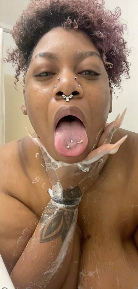 Photo nue de fuite OnlyFans de Xdqueenx3