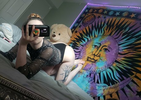 Photo nue de fuite OnlyFans de Livfree