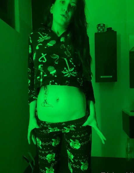 Trixi_free