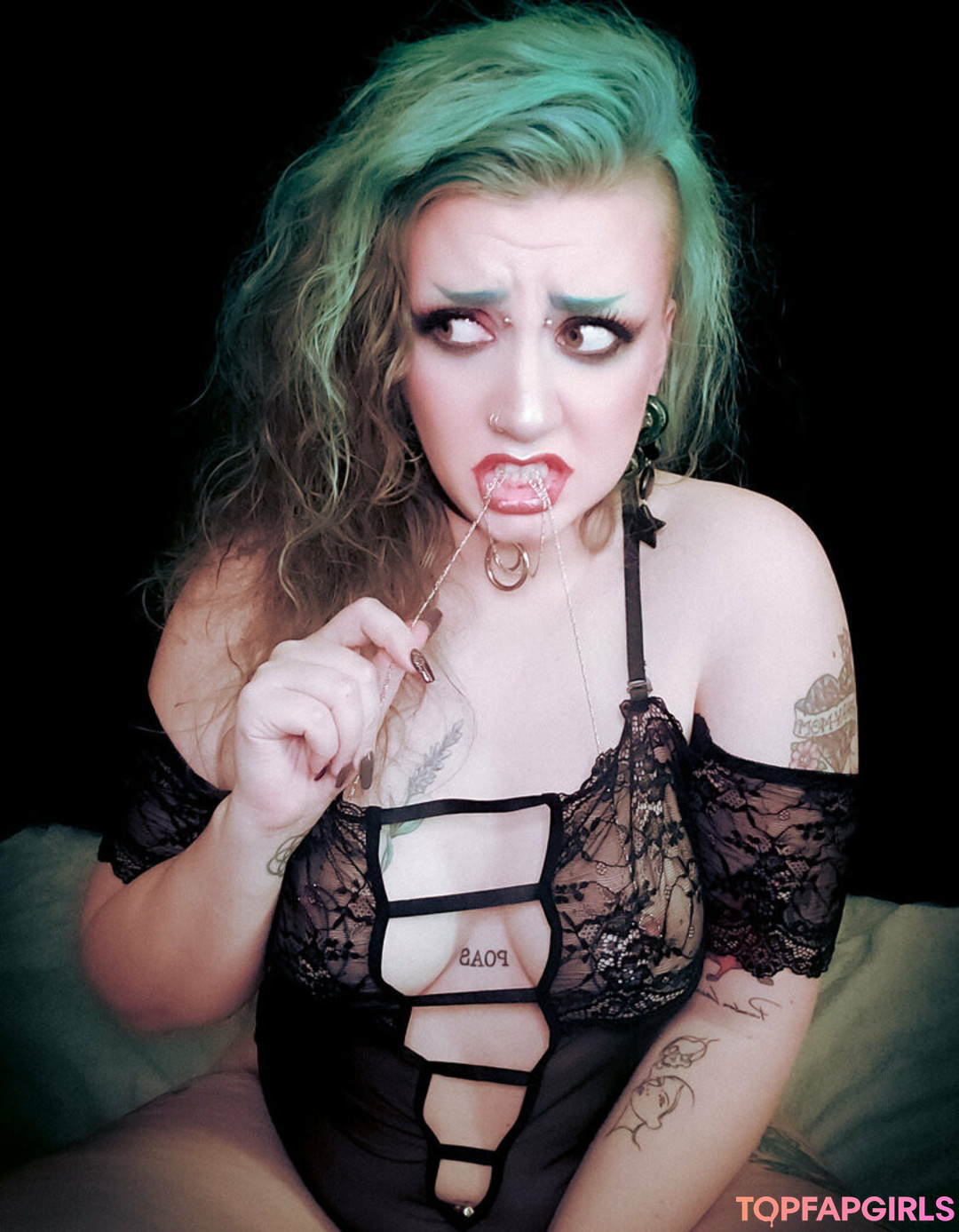 Photo nue de fuite OnlyFans de Sarahsuccubusfreepreview #24 Photo nue de fuite OnlyFans de Sarahsuccubusfreepreview #24