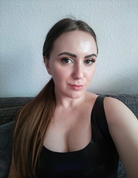 Madame.alaska.official