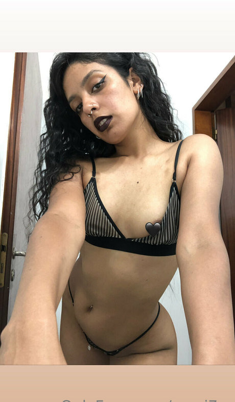 Photo nue de fuite OnlyFans de Cami7m
