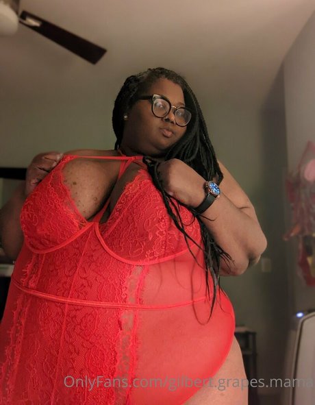 Photo nue de fuite OnlyFans de Gilbertgrapesmama
