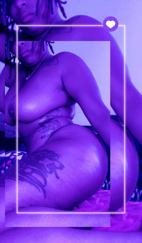Mzstrawberryhenny