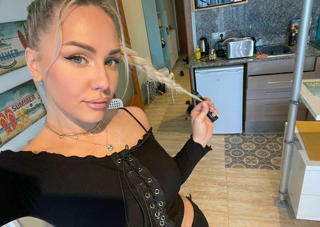 Photo nue de fuite OnlyFans de Angielynxfree