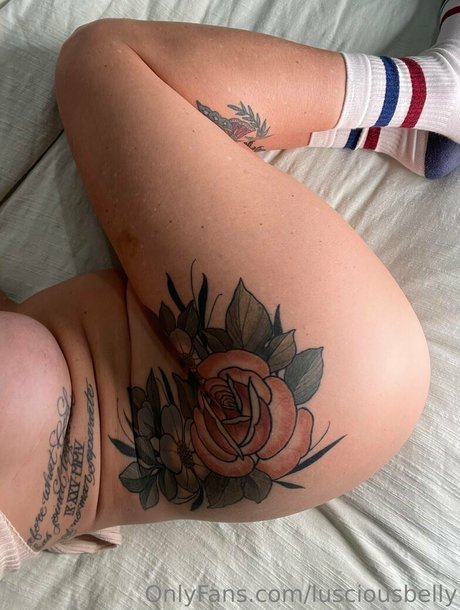 Photo nue de fuite OnlyFans de Lusciousbelly