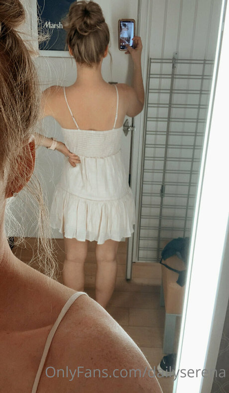 Photo nue de fuite OnlyFans de Dailyserena