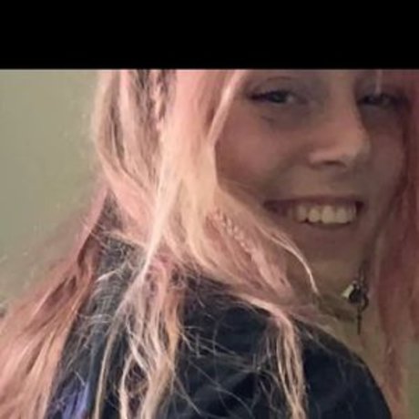 Peachysofie