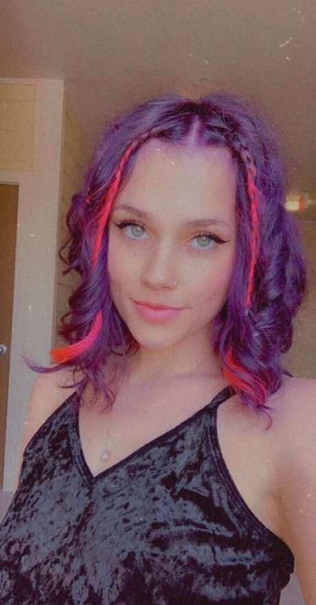 Photo nue de fuite OnlyFans de Rileyraerides