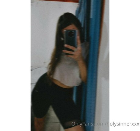 Photo nue de fuite OnlyFans de Holysinnerxxx