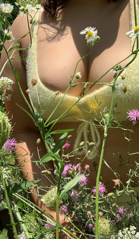 Urnakedneighborr