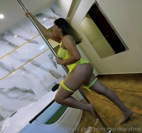 Photo nue de fuite OnlyFans de Princessnatalyfree
