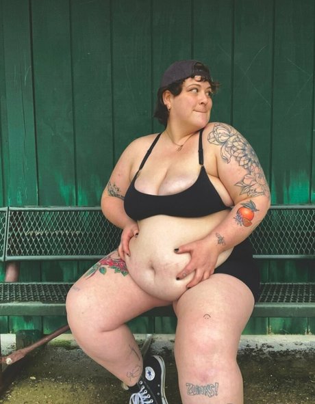 Photo nue de fuite OnlyFans de Doughbabebbw