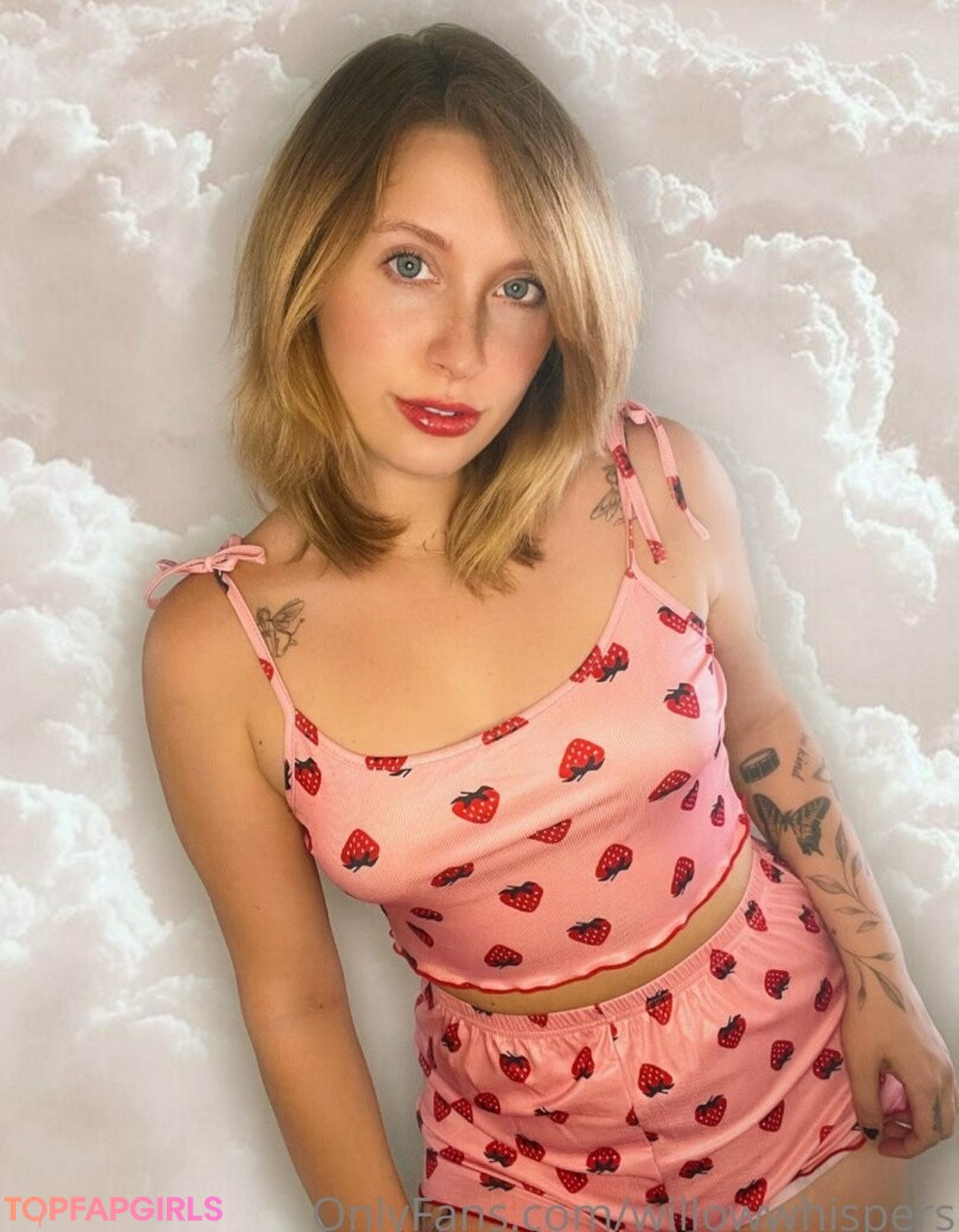 Photo nue de fuite OnlyFans de Willowwhispers #19 Photo nue de fuite OnlyFans de Willowwhispers #19