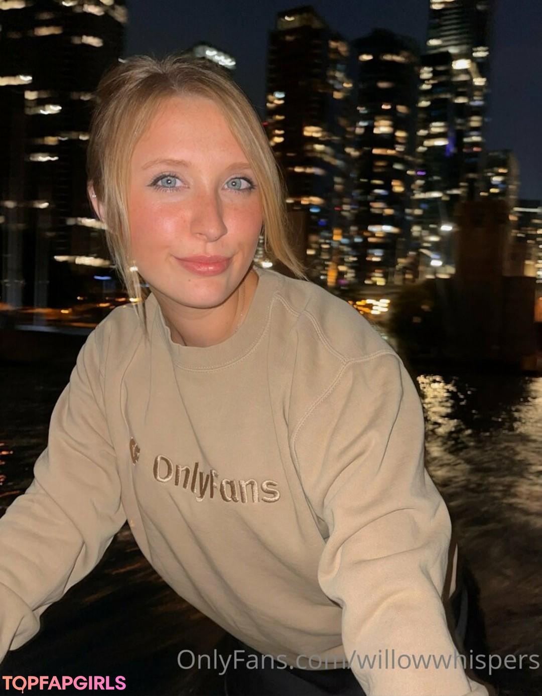 Photo nue de fuite OnlyFans de Willowwhispers #59 Photo nue de fuite OnlyFans de Willowwhispers #59