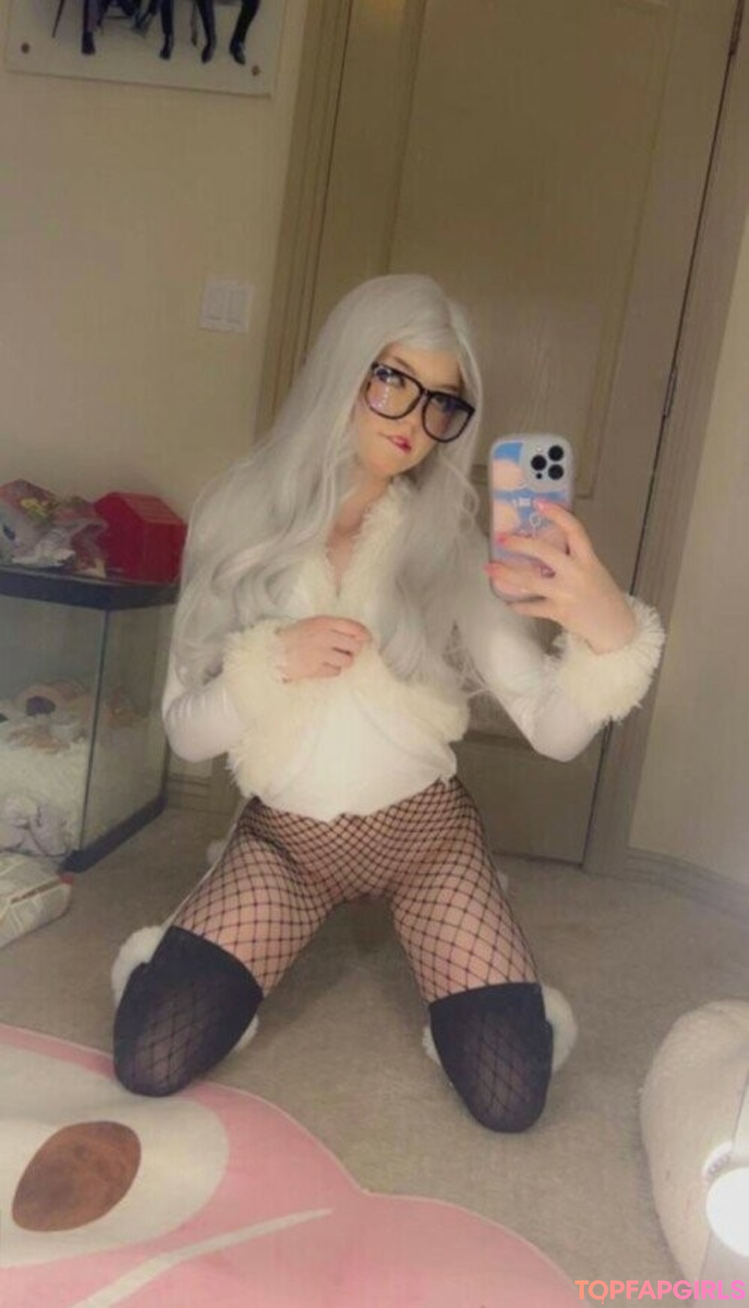 Photo nue de fuite OnlyFans de Strawberrymillk #125 Photo nue de fuite OnlyFans de Strawberrymillk #125