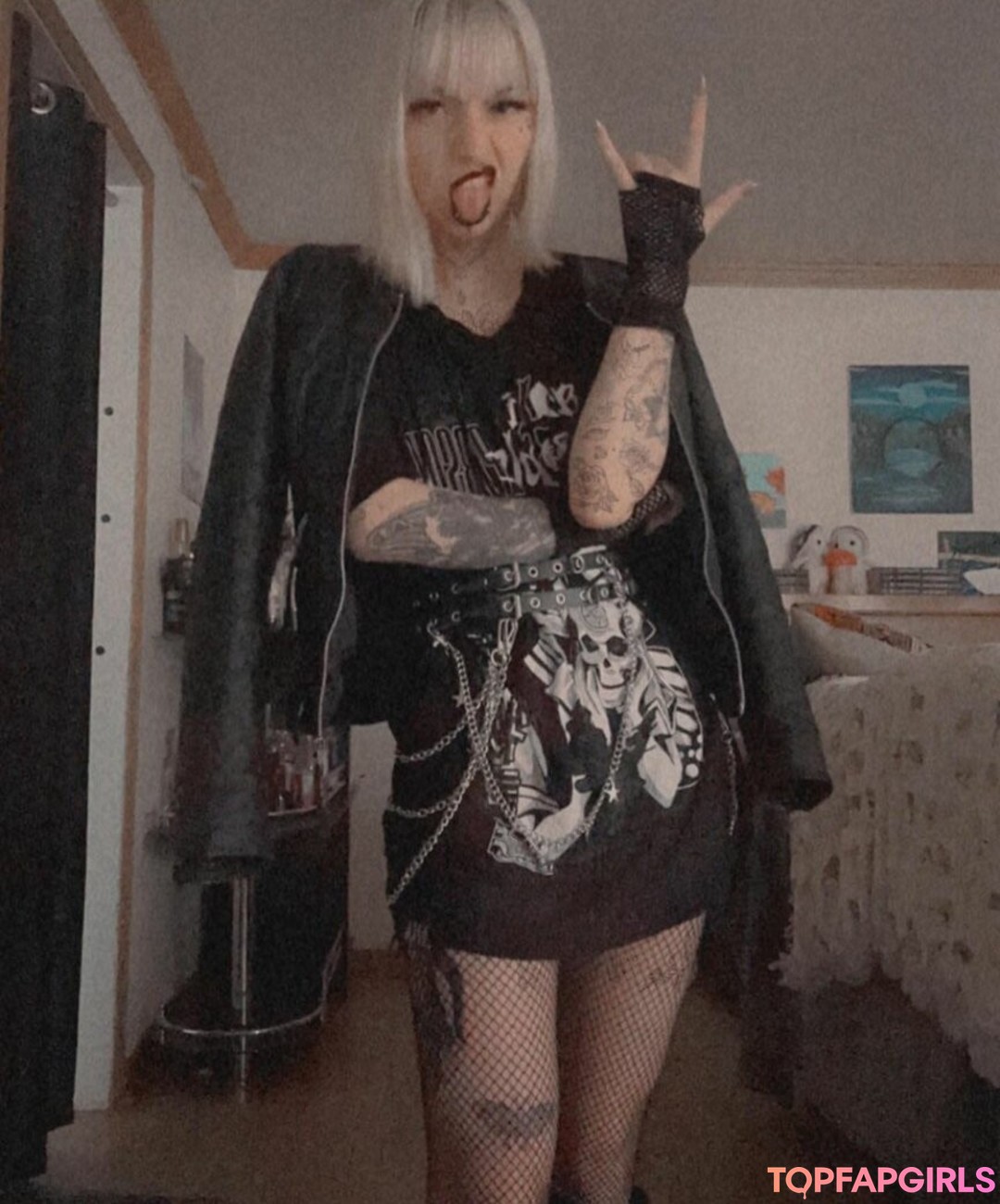 Photo nue de fuite OnlyFans de Violetscabaret #21 Photo nue de fuite OnlyFans de Violetscabaret #21