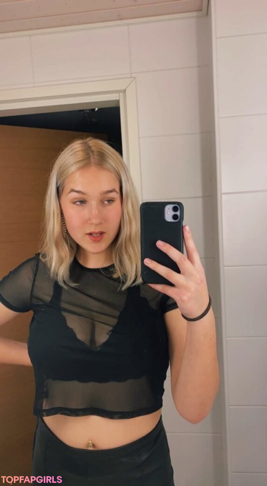 Photo nue de fuite OnlyFans de Elina #50 Photo nue de fuite OnlyFans de Elina #50