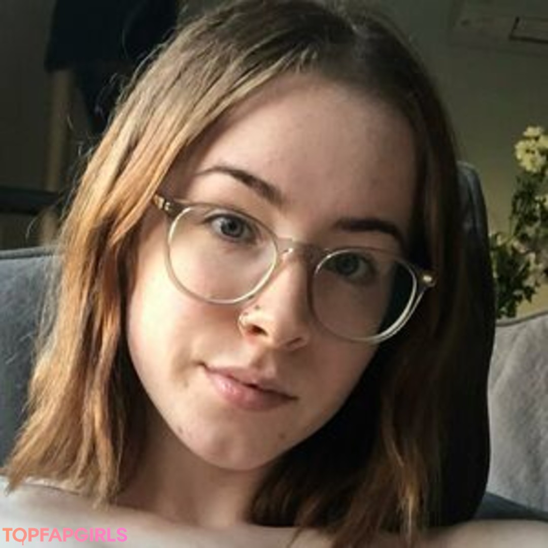 Photo nue de fuite OnlyFans de Littlelexiimae #7 Photo nue de fuite OnlyFans de Littlelexiimae #7