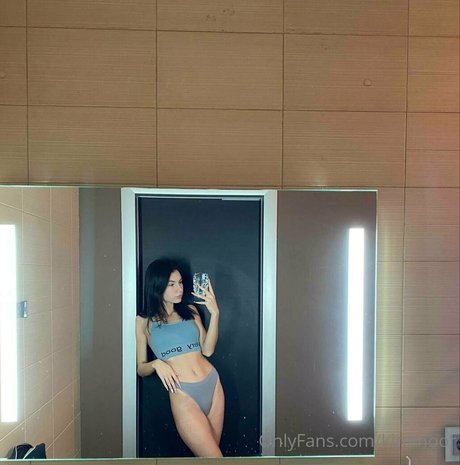 Photo nue de fuite OnlyFans de Kim Moor