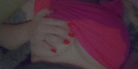 Photo nue de fuite OnlyFans de Mili